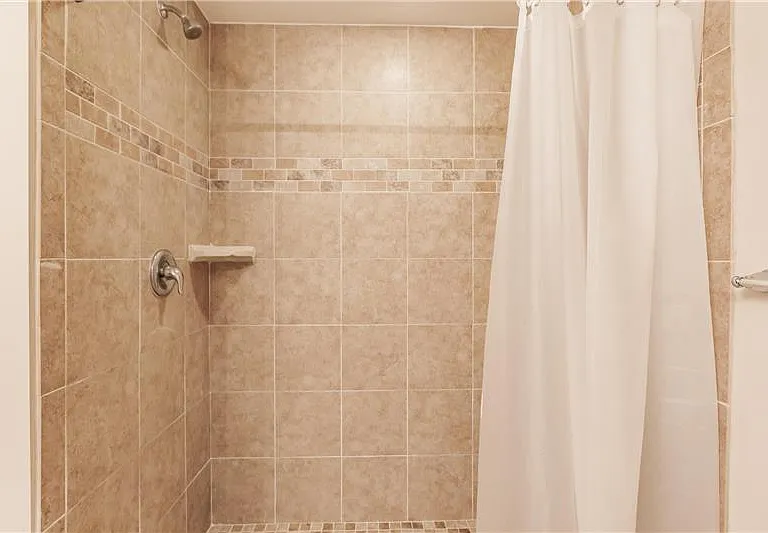 27400 Palmesta Cir #A — Photo 21