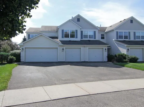 652 Cobblestone Way, Shakopee, MN 55379