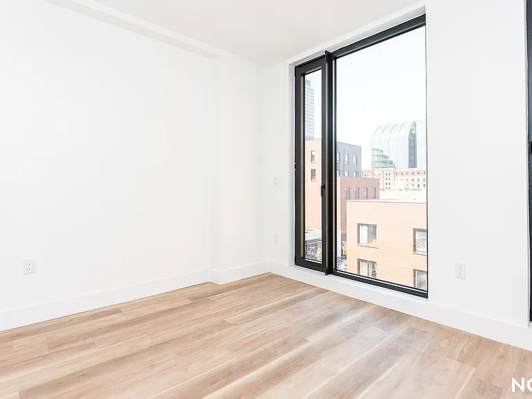 303 Wythe Ave #406 — Photo 8
