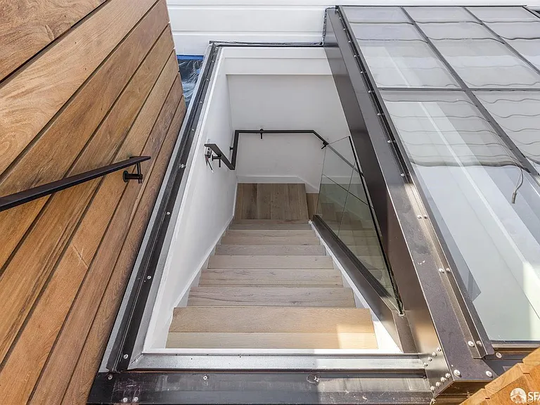 1160 Florida St — Photo 33