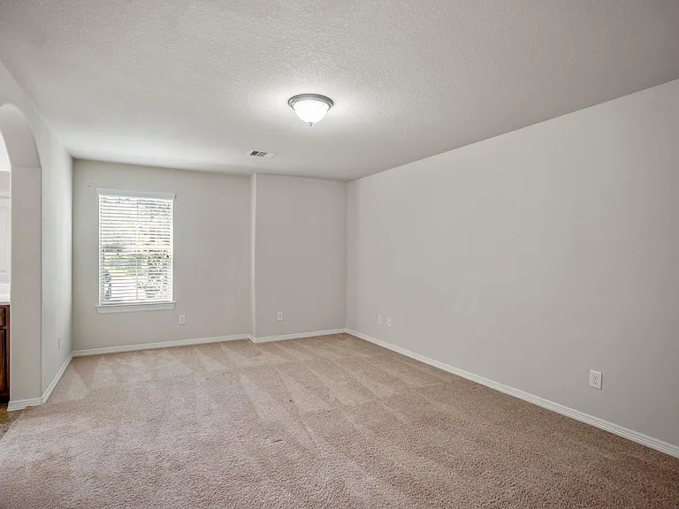 11306 Longmire Creek Ct — Photo 30