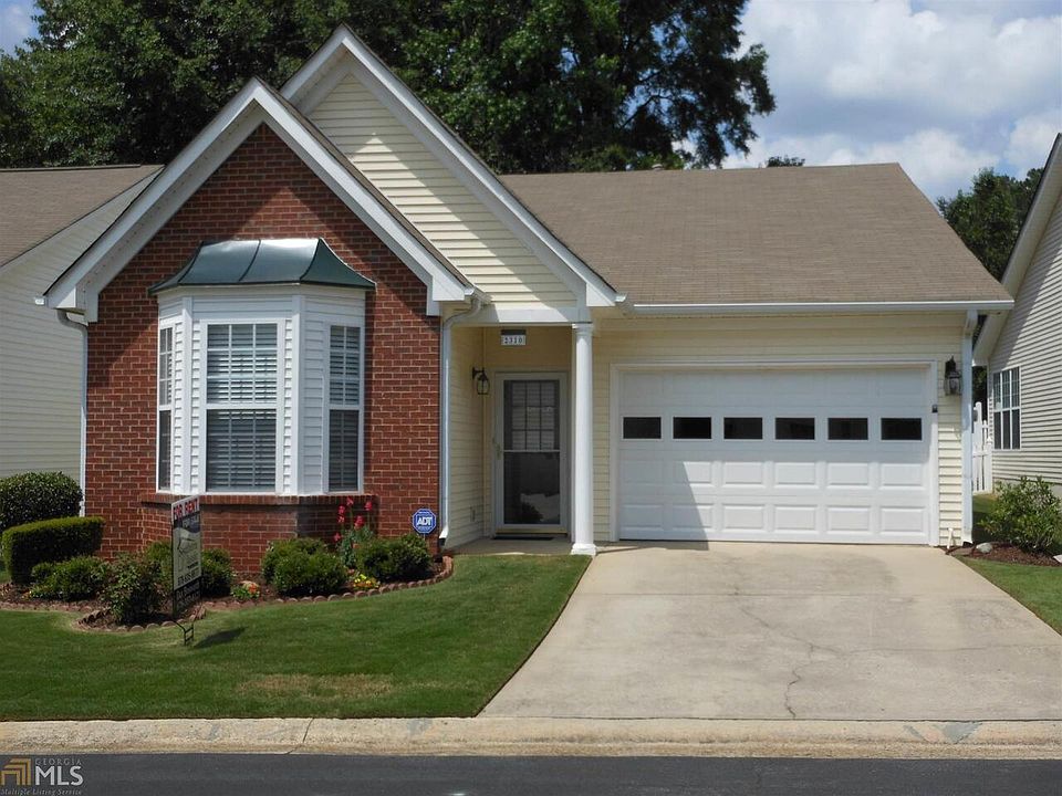 1st image of 2310 Applegate Ln