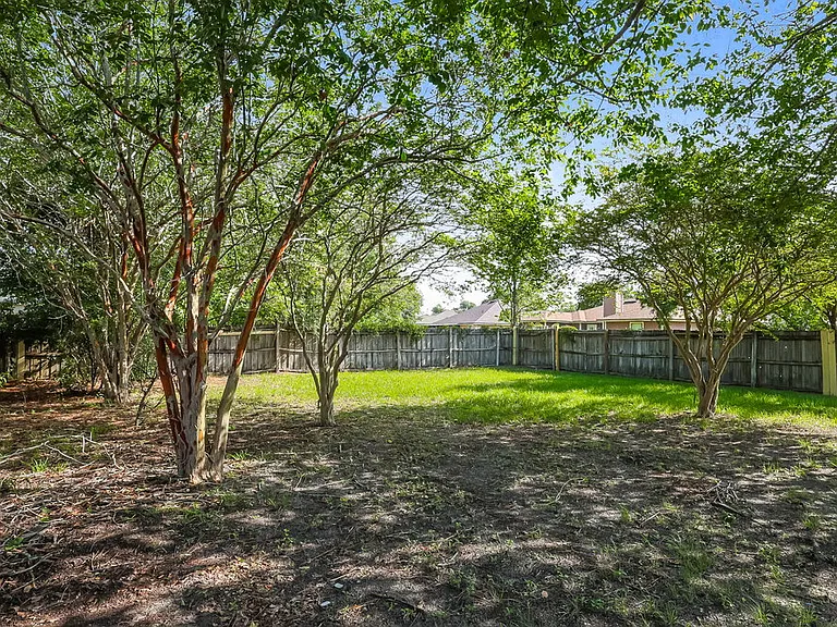 5337 Lacy Jane Way — Photo 16