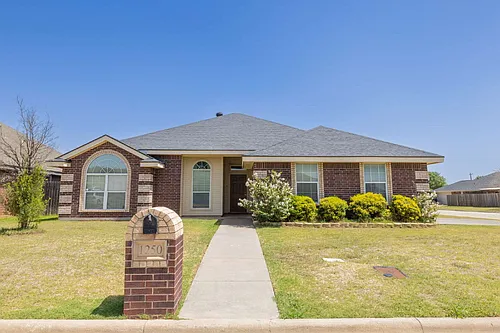 1250 Tulane Dr Photo 1