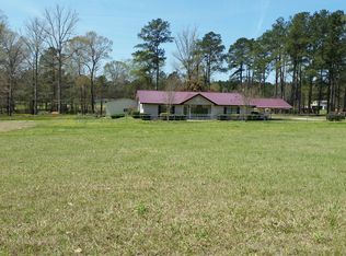 137 Clifton Rd, Clifton, LA 71447
