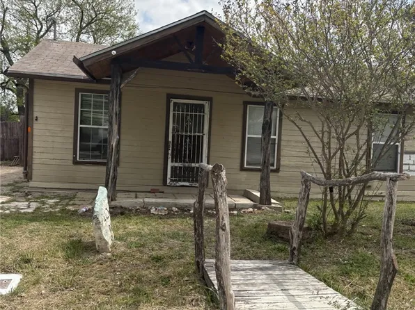117 Paul St, Rogers, TX 76569