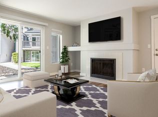 Novela, Lynnwood, WA 98037