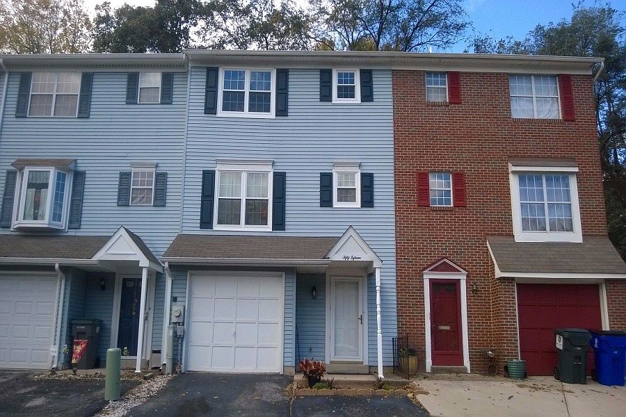 1st image of 5015 E Woodmill Dr