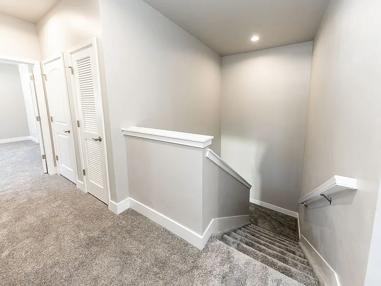 5365 Sky Top Ln — Photo 40