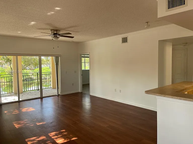 2412 Centergate Dr #201 — Photo 5