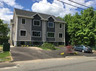 7 King Ter, Spring Valley, NY 10977