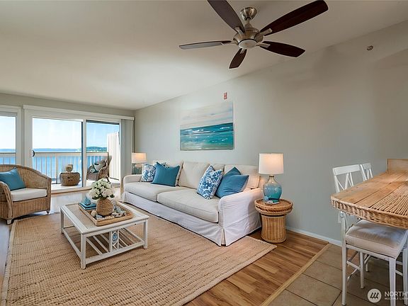 3rd image of 1199 SE 9TH Avenue #304