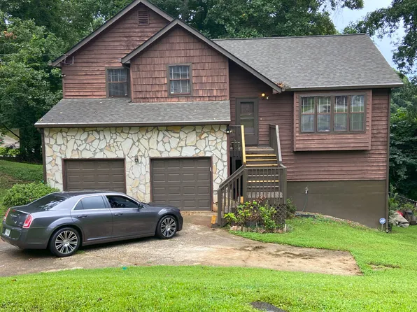 3489 Hollow Tree Dr, Decatur, GA 30034