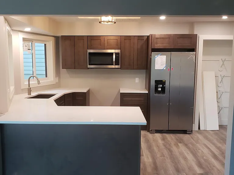 14465 Krug Cir — Photo 2