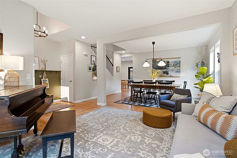 4th image of 2764 McHugh Avenue