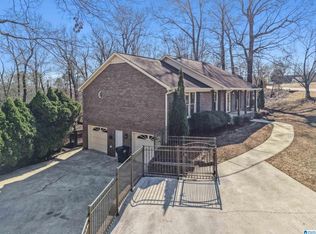 3043 Hunters Run, Gardendale, AL 35071