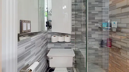 Rented by Bond New York