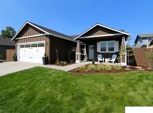 20052 Mount Hope Ln, Bend, OR 97702