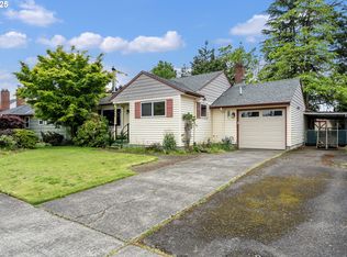 9020 SE Market St, Portland, OR