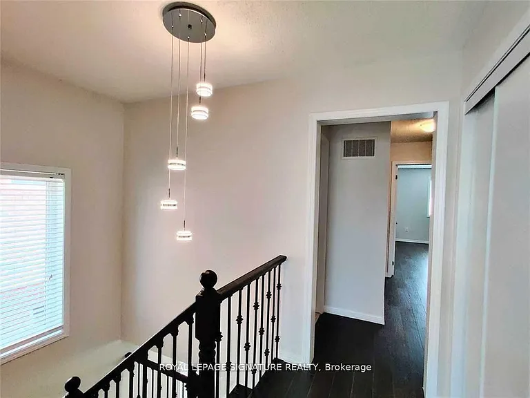 180 McDougall Cross — Photo 8