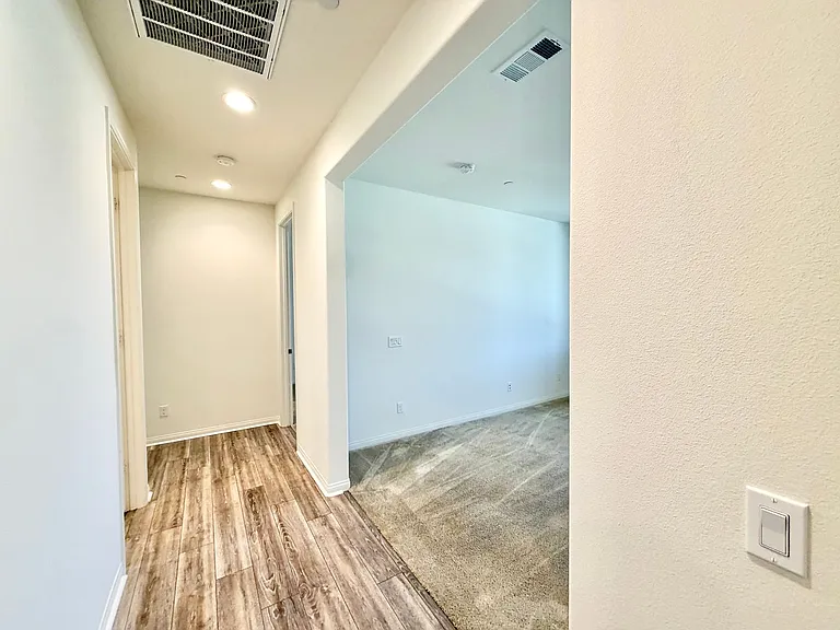 32463 McKiernan Ln — Photo 6