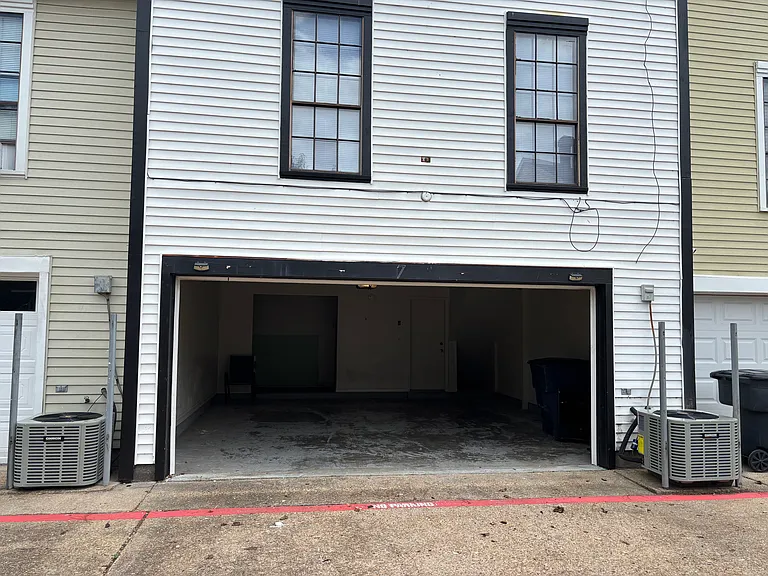 Oden St — Photo 2