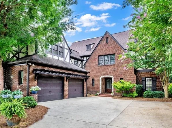 2326 Freestone Ridge Cv, Hoover, AL 35226