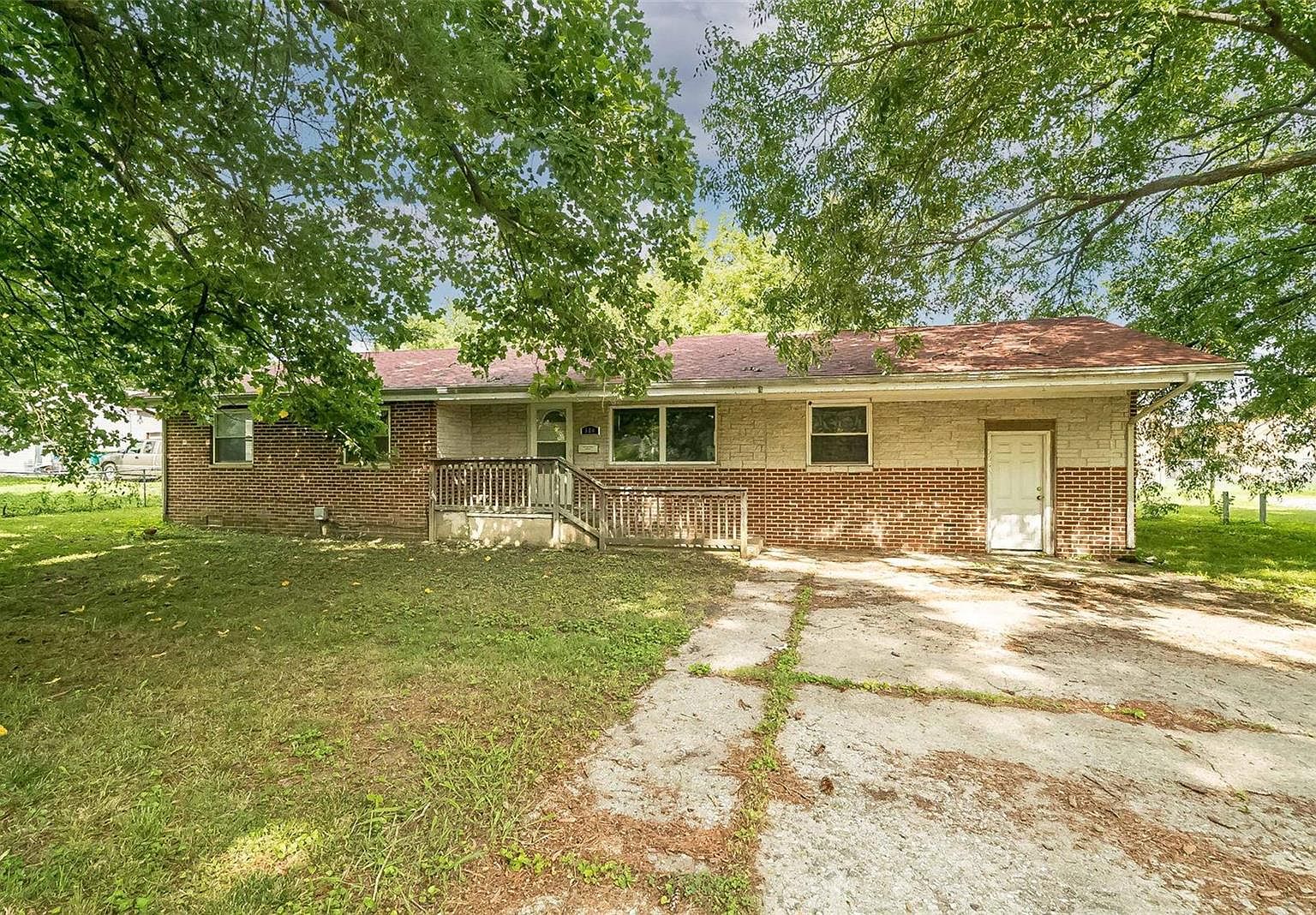 520 Cherry St, Lebanon, IL 62254 MLS 23047227 Zillow