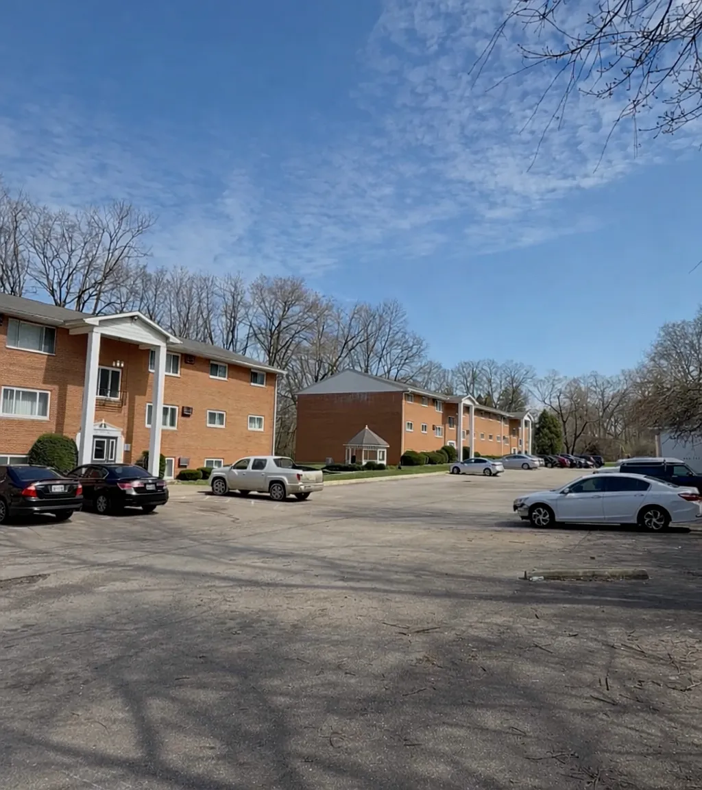 Valley Glen — Photo 1