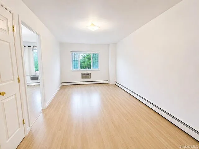 1 bed, 1.0 bath, 500 sqft, $2,200 — Photo 1