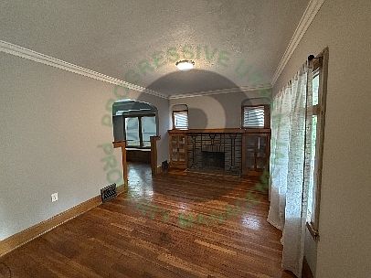 2nd image of 3517 E 110th St