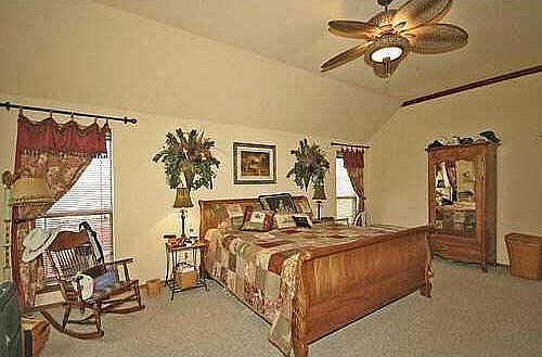 4th image of 2006 Mimosa Cir