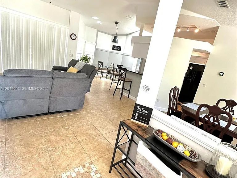 27015 Golden Meadow Dr — Photo 12
