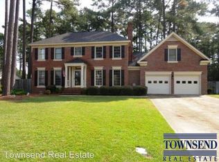 6112 Moncreiffe Rd, Fayetteville, NC 28311
