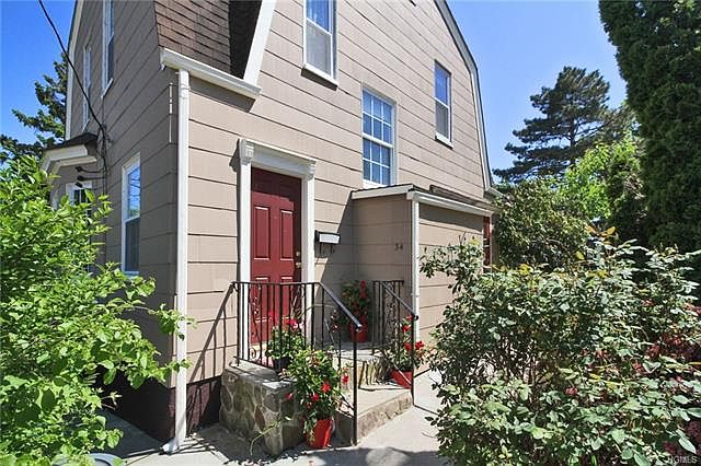 1st image of 34 Lewis St