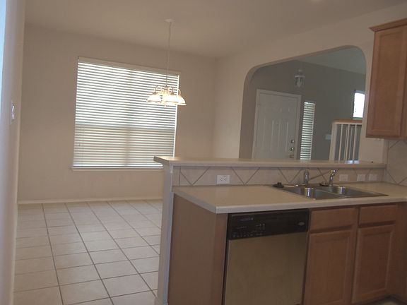 4th image of 16100 Great Oaks Dr #3703