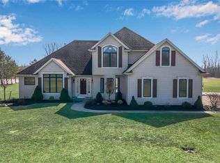 8975 Sesh Rd, Clarence Center, NY 14032