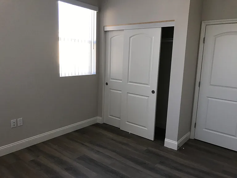 5302 Cleon Ave #104 — Photo 33