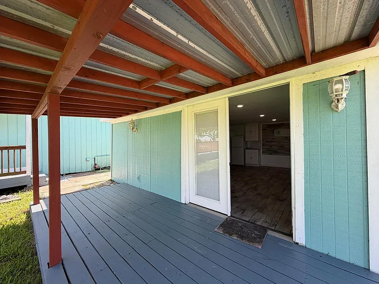 407 Bayshore Dr — Photo 20