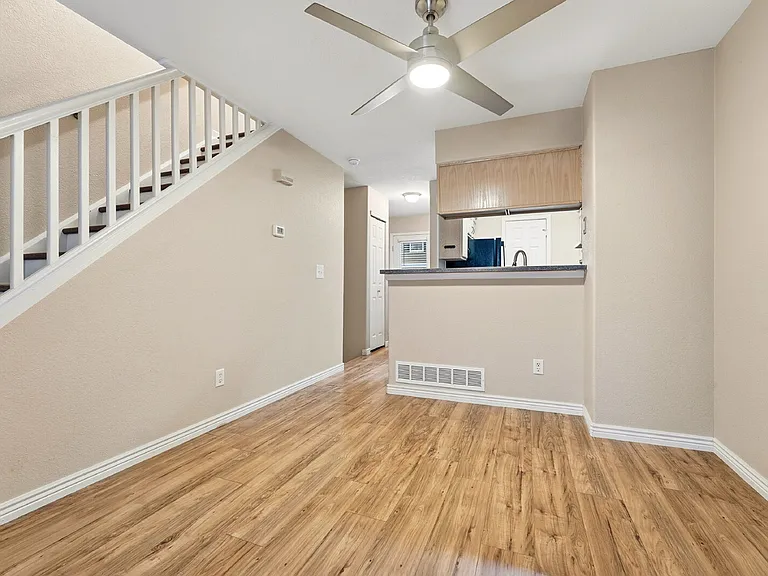 8196 S Fillmore Way — Photo 9