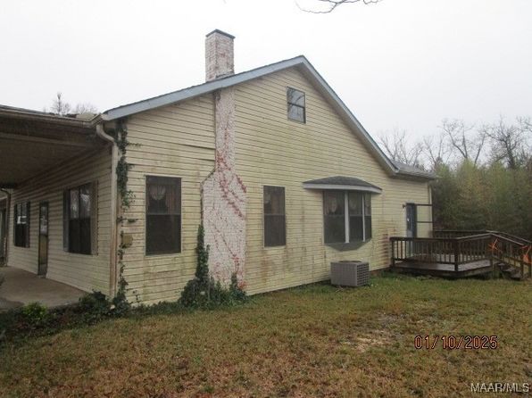 2348 Us Highway 31 Hwy, Letohatchee, AL 36047