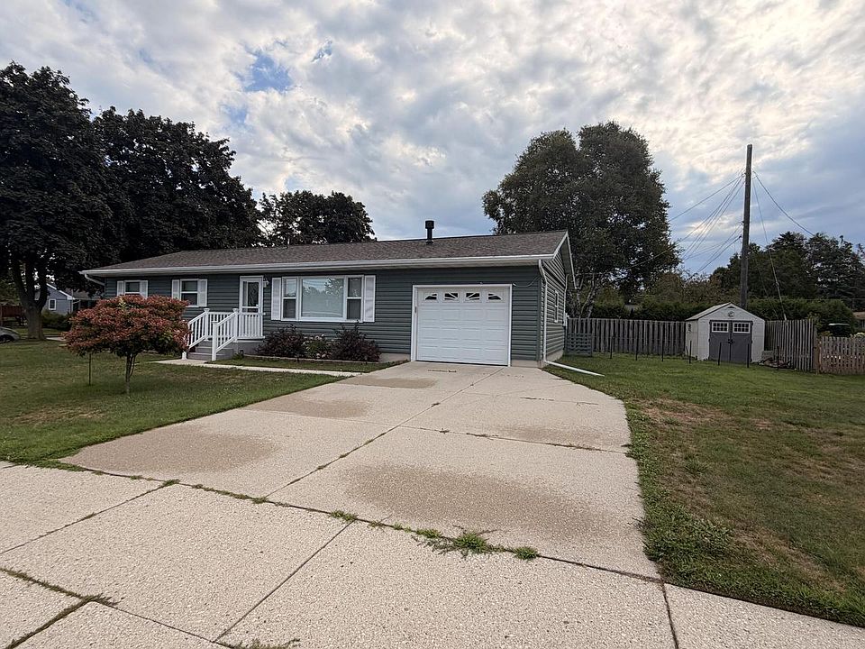 1st image of 1719 Mirro DRIVE