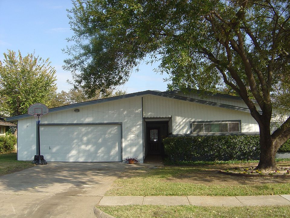 Quiet established neighborhood