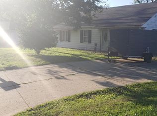 18 Park Dr, North Pekin, IL