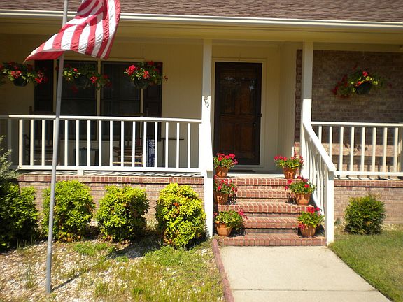 2nd image of 916 E Winds Ln