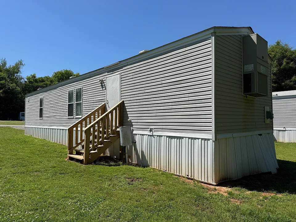 2303 Highway 20 #19