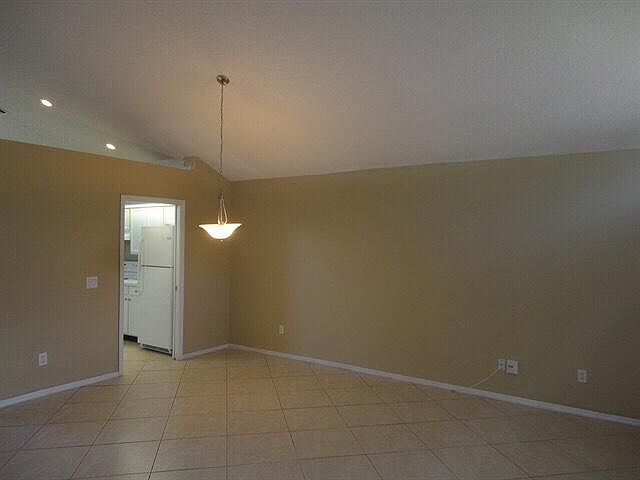 2nd image of 14309 Grassy Cove Cir