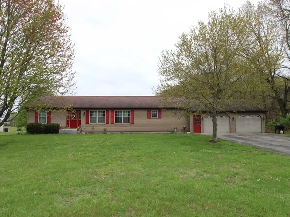 800 S 200 E, Knox, IN 46534