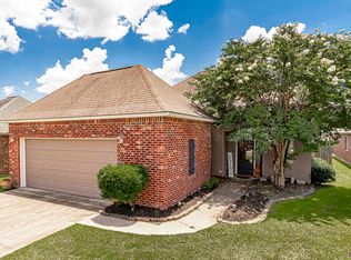 2680 Middle Towne Rd, Zachary, LA 70791