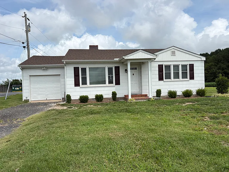 5492 Snow Hill Rd — Photo 1